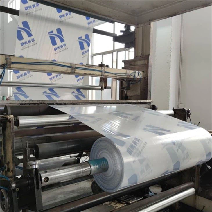 Lepilna polietilenska zaščitna folija